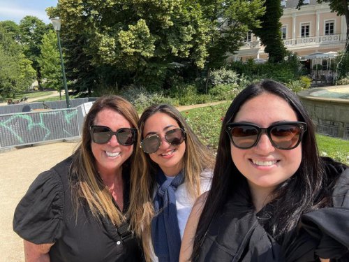 I hired a travel advisor to coordinate my family's Paris vacation &mdash; I might never plan my own trips again