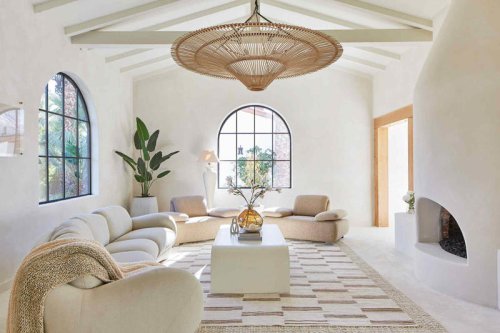 Top 6+ living room paint color trends designers are loving this year