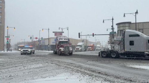 Major snowfall snarls post-Thanksgiving travel, with another storm coming
