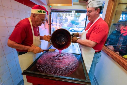 A new generation takes over at Schimpff's Confectionery
