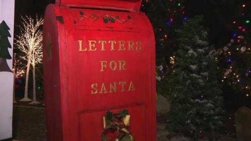 Dustin's Diner brings holiday cheer and support to Bakersfield community