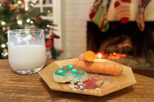 Leaving cookies and milk for Santa? Here's how much it costs this year