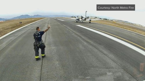 Plane lands itself at Colorado airport after rapid loss of pressurization