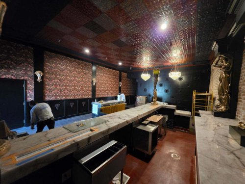 New late-night bar opens in Old Town Clovis. It's a speakeasy with tableside cocktails