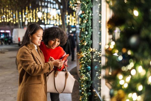 Before you shop: The holiday scam warning everyone needs to hear