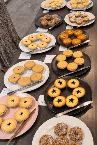 We tasted 11 fruit mince pies from Woolworths, Aldi, Coles and IGA &ndash; one was compared to "pencil shavings"