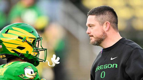Dan Lanning reveals Oregon's travel plans before facing Texas Tech