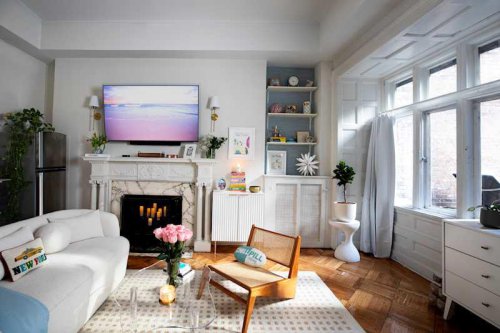 I put a toast rack in my living room, and it was so clever