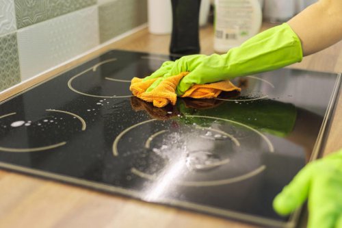 The expert-approved way to get your glass top stove sparkling clean