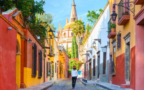 How to turn 27 days of annual leave into 59 days of holiday in 2026 (and where to go)