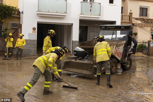 Is it safe to travel to Spain following deadly floods across holiday hotspots?