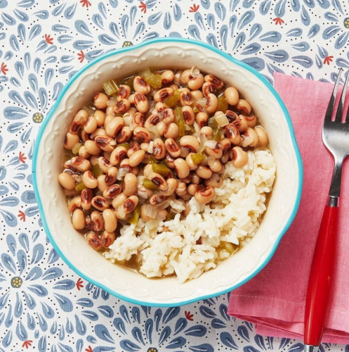 Every Southerner will tell you these 20 New Year's dishes bring good luck