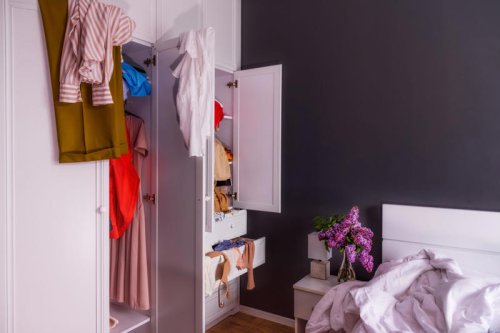 I&rsquo;m a stylist. Here&rsquo;s how to give your wardrobe a New Year reset