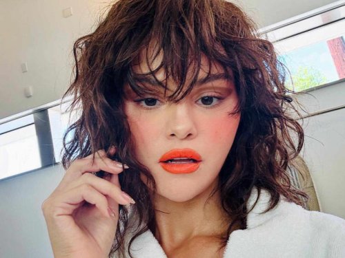 Key Takeaways, Meet The Experts, What You'll Need:, Potempa's Step-by-Step Guide:, Butterfly cuts for short hair are the secret to that soft '90s volume