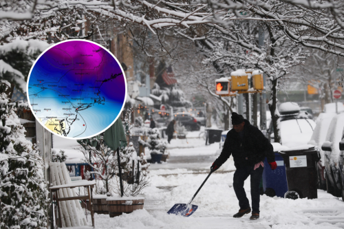 California, Nevada, New York, Oregon, Utah, Wyoming, Alaska, Winter storm warning as five feet of snow to hit: 'Delay all travel'