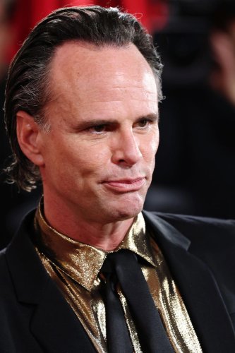 How Hollywood&rsquo;s leading men perfected no-makeup makeup at the 2026 Golden Globes