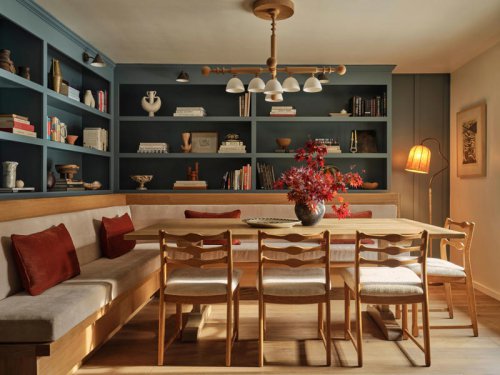This wine country farmhouse blends Cotswolds charm with Sonoma sensibility