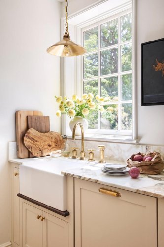 Top 7+ things designers would change immediately if they took over your kitchen