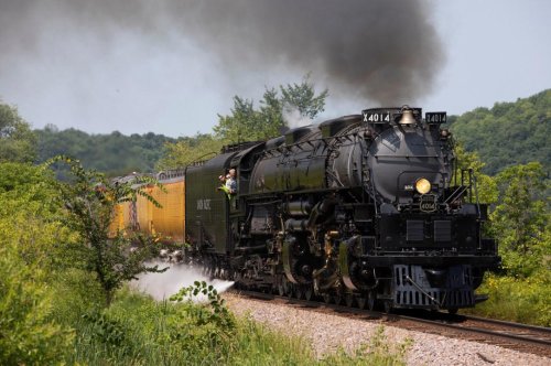 What&rsquo;s it like when 600-ton &lsquo;Big Boy&rsquo; locomotive comes to town?