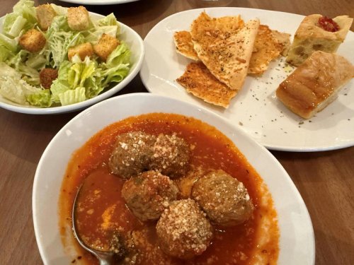 Pizza Rio offers slice of Brazilian style and flavor | Grub Scout