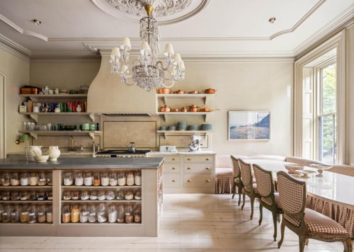 Lily Allen and David Harbour sell their Brooklyn clown house for $7 million
