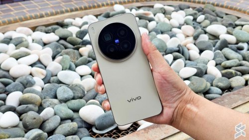 Vivo X300 Pro: Forget the iPhone and Galaxy, this is the real concert phone