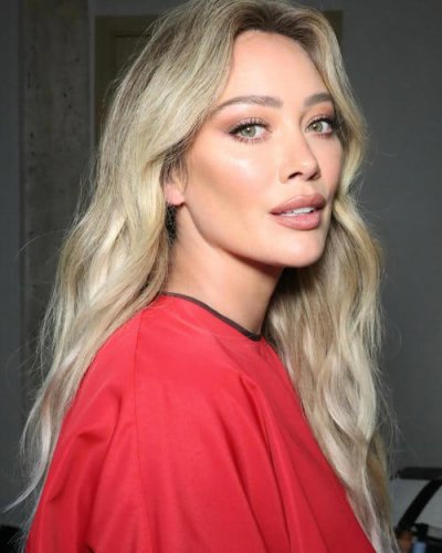 Hilary Duff's beauty evolution is a treasure trove of millennial inspo