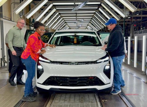 World&rsquo;s largest battery maker says America can&rsquo;t build EVs without China