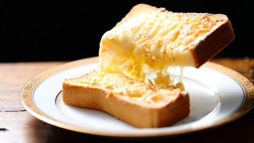 たんぱく質, 脂質, さっと食べたい朝におすすめのトースト, ゆっくりと過ごせる朝におすすめのトースト, トーストと一緒に飲み物もひと工夫, 朝トーストにのせるだけ!冬の乾燥・くすみ対策になる食材とは｜管理栄養士が解説