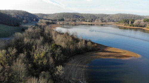 Nestled between Nashville and Chattanooga is Tennessee's underrated lake for camping, hiking, and fishing