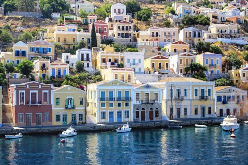 Nine islands for easy spring warmth, from La Graciosa to Ilha de Tavira
