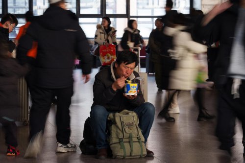 China&rsquo;s Lunar New Year travel rush begins with record 9.5 billion trips expected