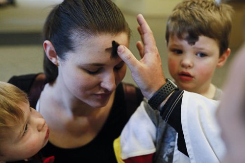 When is Ash Wednesday 2026?, Ash Wednesday meaning, How long is Ash Wednesday Mass?, Is Ash Wednesday the beginning of Lent?, What is Lent?, How is the date of Easter determined each year?, When is Easter 2026?, What does Ash Wednesday mean? Christian holy day is first day of Lent