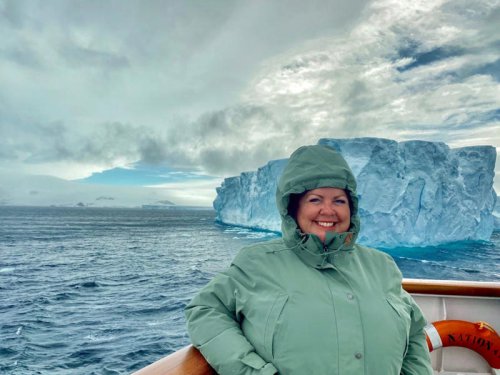 I worked on cruises for years and still sail as a passenger often. There are 6 things I never do on board