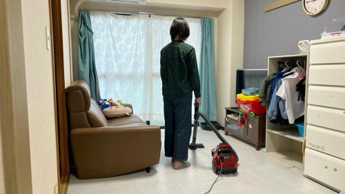 1：「調味料」にお金をかけすぎる, 2：夕食の「品数」にこだわる, 3：「新品」にこだわる, 4：「ブランド重視」の買い物, 5：イベントや記念日で「豪華さ」を重視, 元浪費家、やめたら「年間38万円浮いた」習慣5つ。がんばる節約より効果的だったことは
