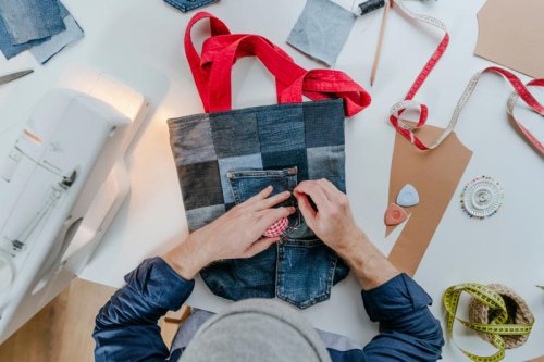 Top 9+ genius ways to repurpose old jeans instead of ditching them