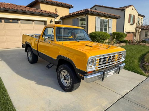 Original owner: Big-block &rsquo;75 Dodge 4&times;4 packs two tons of golden memories
