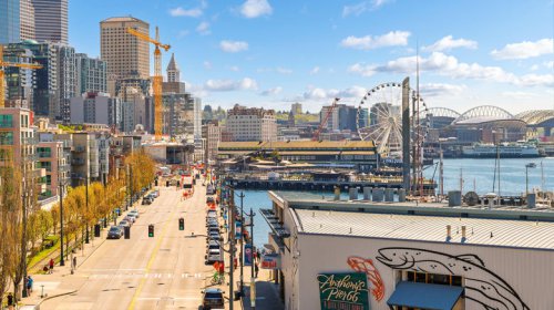 The 5 best foodie cities in the Pacific Northwest (with destination-worthy seafood), according to research