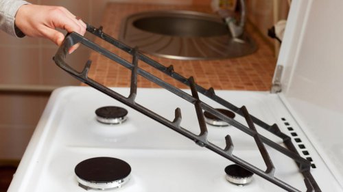 I spent 10 minutes cleaning my iron stove grates this way &mdash; and I'll never go back to store-bought cleaners