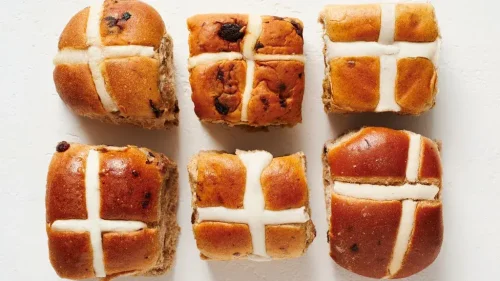 The best traditional hot cross buns in Australia