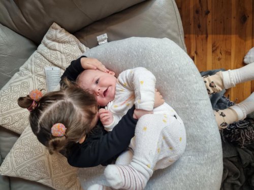 Sisters receive same diagnosis two years apart: 'I'll never forget that day'