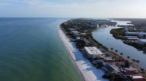 An oceanfront Florida suburb near St. Petersburg dazzles with white sand beaches and outdoor adventures