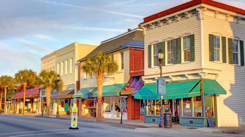 Top 5+ charming old-school Southern towns that will take you straight back to the 1950s