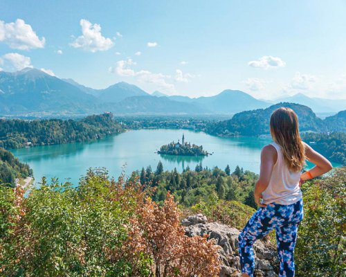 I spent a year backpacking around the world by myself. Struggling with loneliness taught me lessons I didn't expect