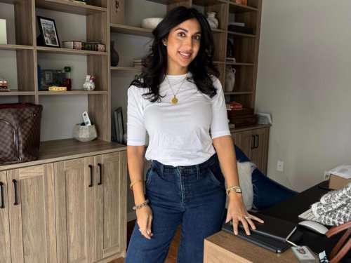 I'm a Google manager who gets fully dressed for work &mdash; even at home. It's made me more successful.