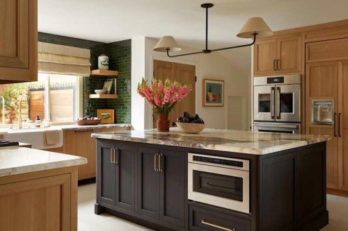 Waterfall kitchen islands are officially out: Here's what designers say will replace them