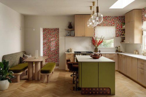 A century-old home in Austin, Texas mixes vintage influence with modern moxie