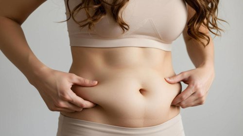 下腹がみるみる凹む&rarr;骨盤を整えるポーズ。なぜか下腹だけ変わらない人の共通点とは?