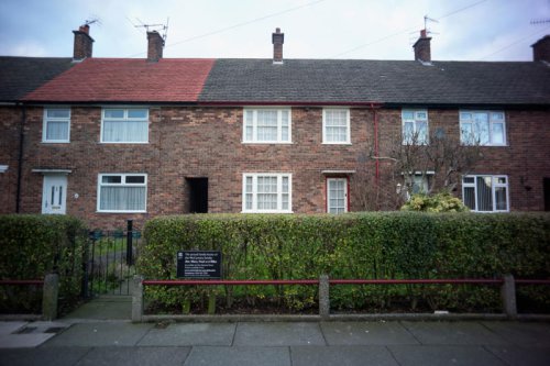 Where does Paul McCartney live? Hint: The Beatles superstar still owns a home he bought in 1965