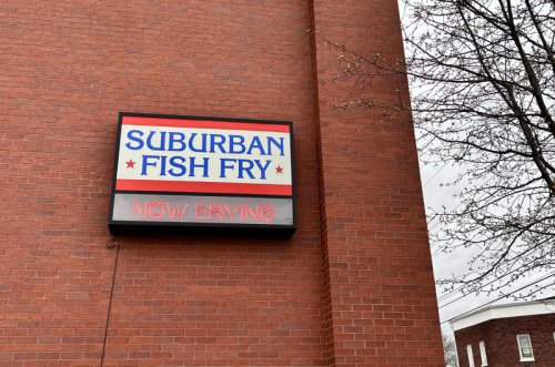 Louisville fish fry tradition since 1919 kicks off a new season